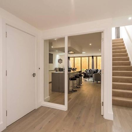 Apartamento Luxurious & Modern Townhouse In Hammersmith Londres Exterior foto