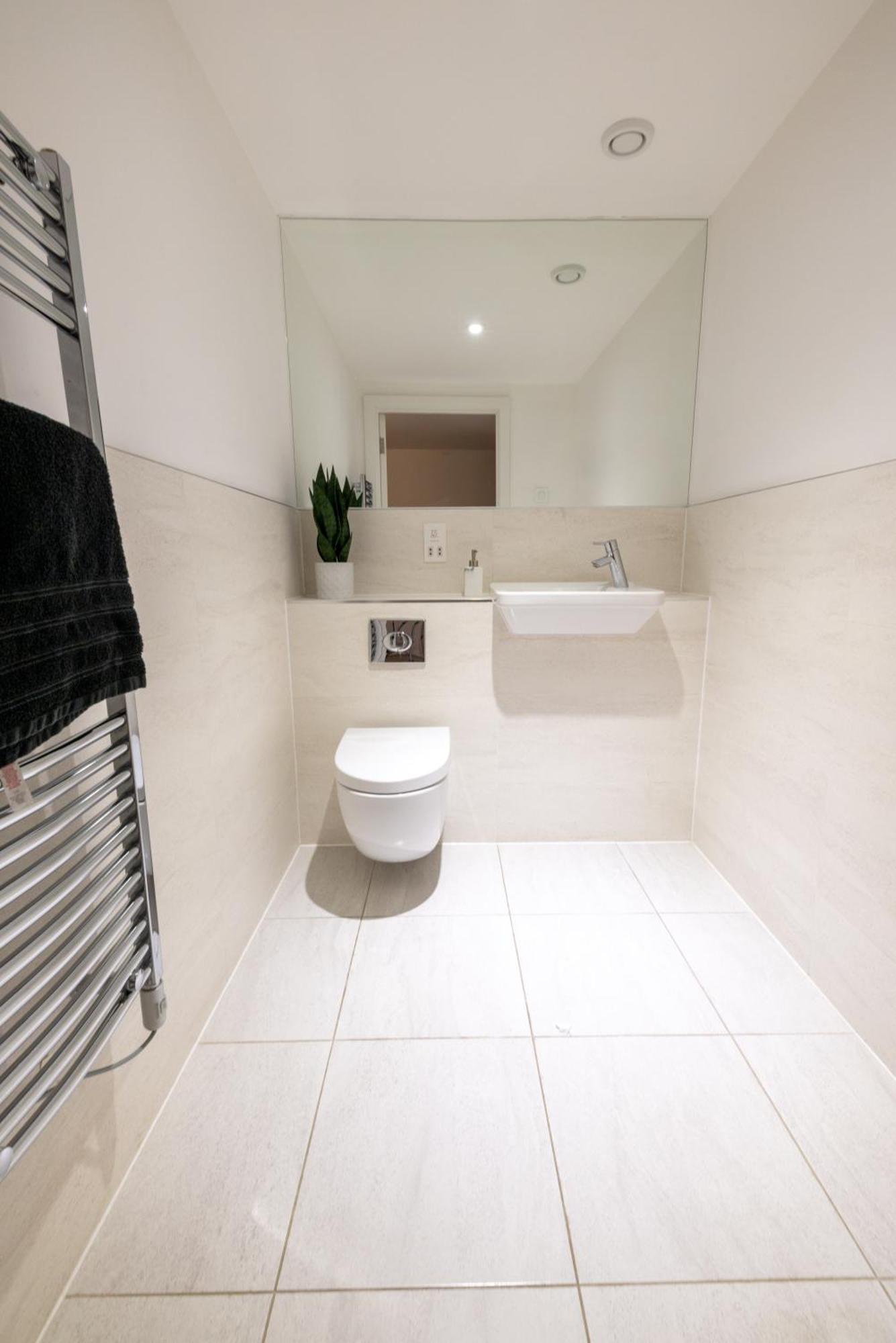 Apartamento Luxurious & Modern Townhouse In Hammersmith Londres Exterior foto