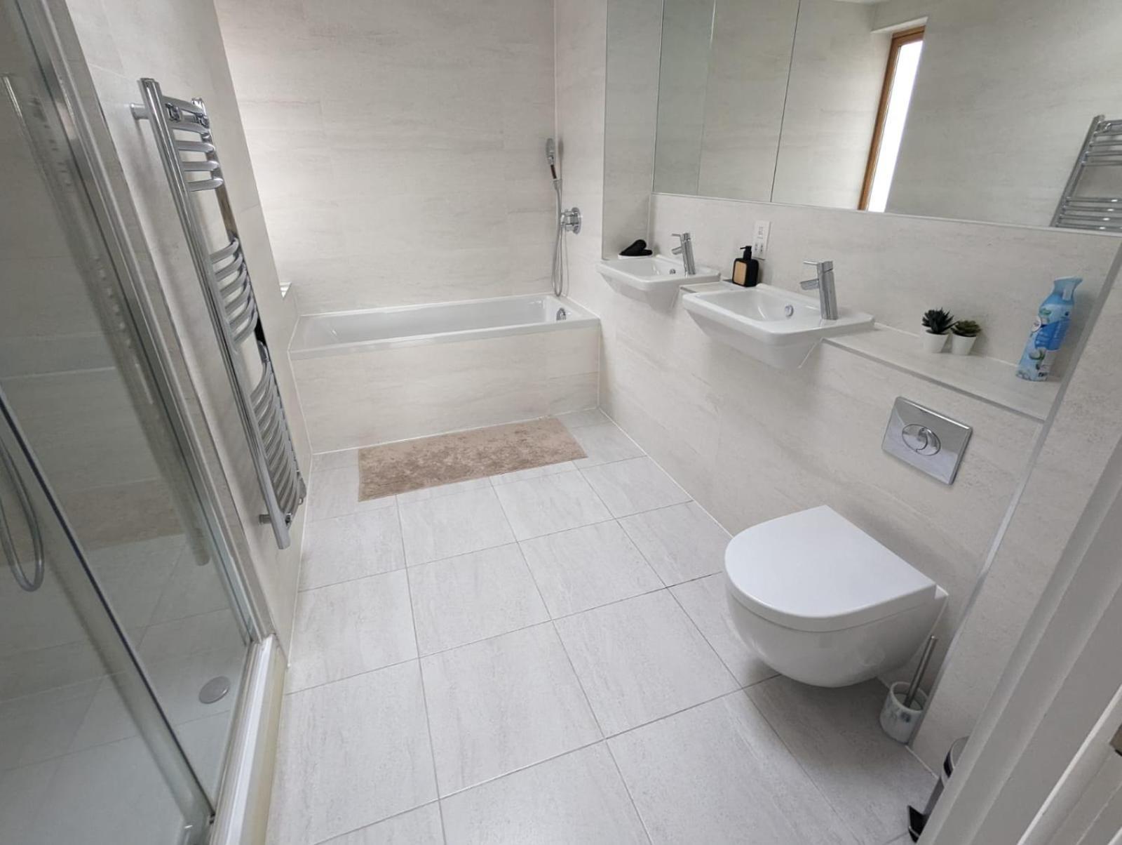 Apartamento Luxurious & Modern Townhouse In Hammersmith Londres Exterior foto